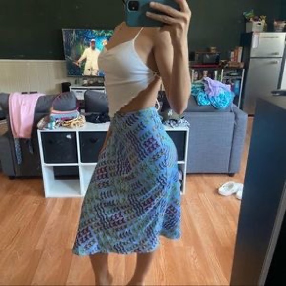 Urban Outfitters Monarch Butterfly Blue & Colorful Rainbow Modest Midi Skirt L - Picture 5 of 16